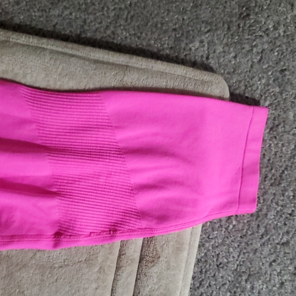 Victoria Secret Pink Active leggings - Picture 5 of 9
